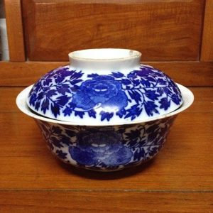 ถ้วยเก่ากังใสพร้อมฝา SAOAKUNI สีขาวฟ้าผลิตในประเทศญี่ปุ่น - Image 4