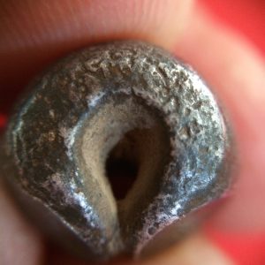 พดด้วงเนื้อเงินเม็ดหนึ่งบาทหนัก 14.19 กรัม ตอก4 ตรา น่าจะเป็นสมัยสุโขทัยหรืออยุธยา ตอกตราได้สวยงามคมชัดมากๆ - Image 3