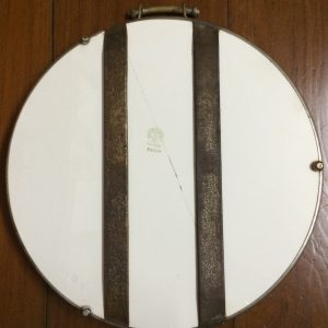 ถาดกระเบื้องโบราญสมัย ร.5 ขนาด สผ.16"ผลิตในประเทศเยอรมัน ลายศิลป์ผลไม้อยู่ในแจกันมีรอยร้าวอยู่หนึ่งเส้น นอกนั้นทุกอย่างสภาพสมบูรณ์สวยงามคลาสสิก - Image 4