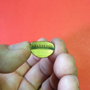 หลวงพ่อเงินรุ่นกองทุน53เนื้อทองเหลือง (หน้ายิ้ม) - Image 3