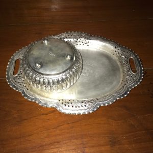 ถาดฉลุลายรูปไข่พร้อมขัน เนื้อเงิน ครบชุด - Image 3