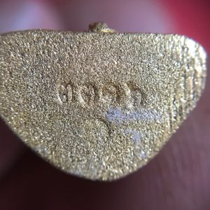 หล่อพระแก้วมรกตสีทอง ทรงเครื่องฤดูร้อน ที่ใต้ฐานตอกเลข 3316 - Image 4