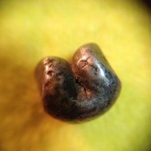 พดด้วงหนึ่งสลึงตรา มงกุฎ-กรงจักร รัชกาลที่ 4 เม็ด - Image 3