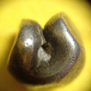 พดด้วงรัตนโกสินทร์เม็ดบาทสมัย ร.2 พ.ศ.2352-2367 (ตราครุฑ-กรงจักร ) ตราสวยงามเม็ดที่ 2 - Image 4