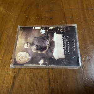 ภาพถ่ายเก่าพระอาจารย์ ลี ใบเล็กออกจากวัด ด้านหลังปั้มตรากรงจักรของวัดในหนองเสือ จ.ปทุมธานี - Image 3