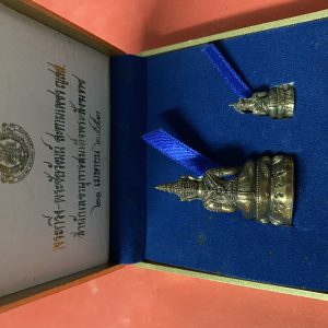 พระกริ่ง - พระชัยวัฒน์ สะท้านเพชร ญสส. นวโลหะ ออกโดยวัดบวรนิเวศวิหาร ปีพ.ศ.2553 ปลุกเสกพิธีใหญ่ถึง 3 ครั้ง โค๊ต 15 - Image 4