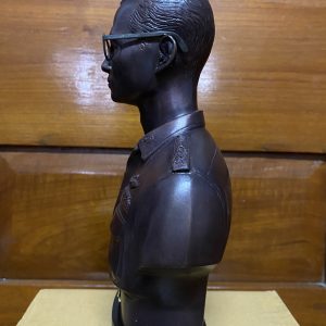 หล่อพระบรมรูป ร.9 ครึ่งองค์ ของกรมราชองค์รักษ์ ในวาระสิริราชสมบัติครบ 60 ปี   9 มิย. 2536 ตอกโค๊ตลำดับที่ 09602 พร้อมกล่องและใบ - Image 2