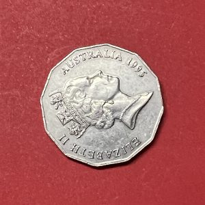 เหรียญเงินตรา ELIZABETH II  ปี 1995 ราคา 50 cent 12 เหลี่ยม ขนาด 31.5 มิล สวยคมชัด - Image 2